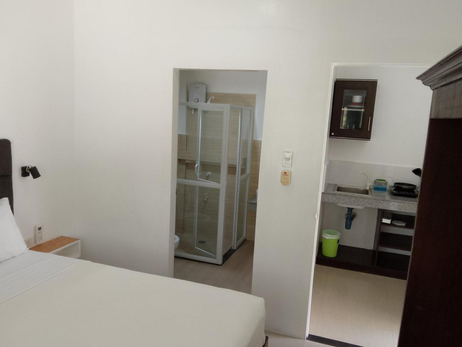 Heartland Hotel Serviced Rooms & Apartments. Panglao-stad Buitenkant foto