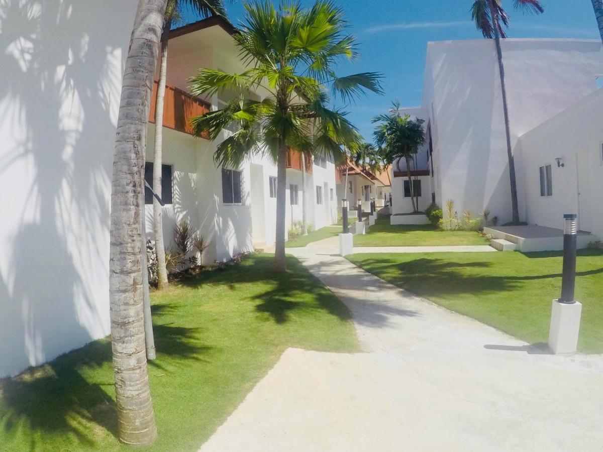 Heartland Hotel Serviced Rooms & Apartments. Panglao-stad Buitenkant foto