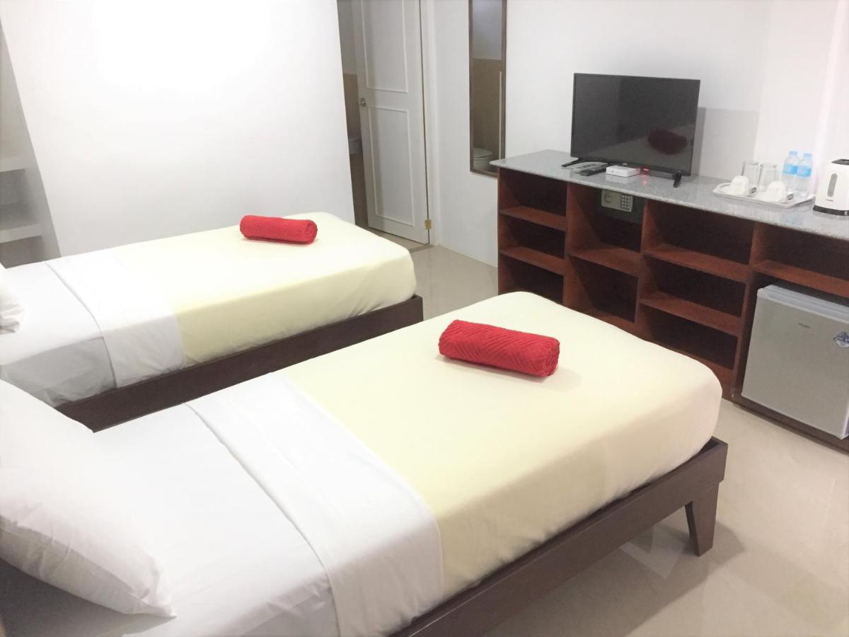 Heartland Hotel Serviced Rooms & Apartments. Panglao-stad Buitenkant foto