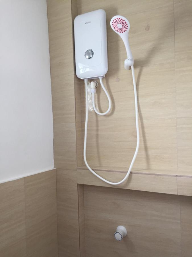 Heartland Hotel Serviced Rooms & Apartments. Panglao-stad Buitenkant foto