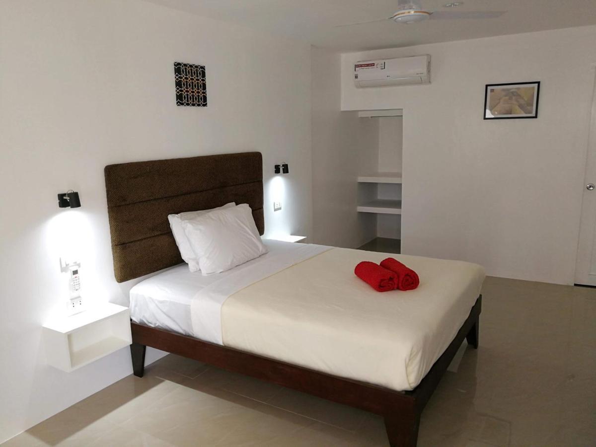 Heartland Hotel Serviced Rooms & Apartments. Panglao-stad Buitenkant foto